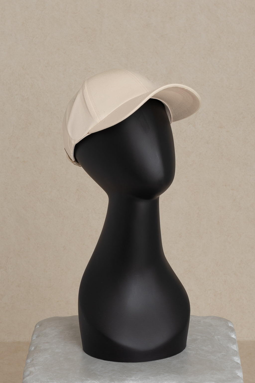 Creme Cap Cream Cap – BLANK