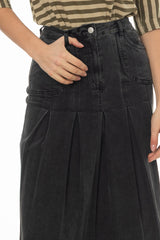 Black Pocket Pleated Denim Skirt