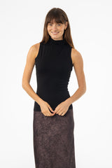 Black Solid Sleeveless Turtleneck Top