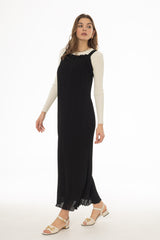 Black Accordion Pleat Maxi Jumper