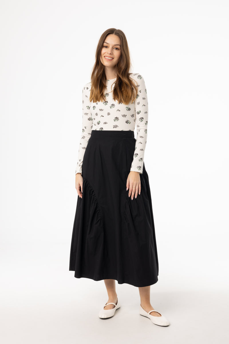 Black Circle Seam Skirt