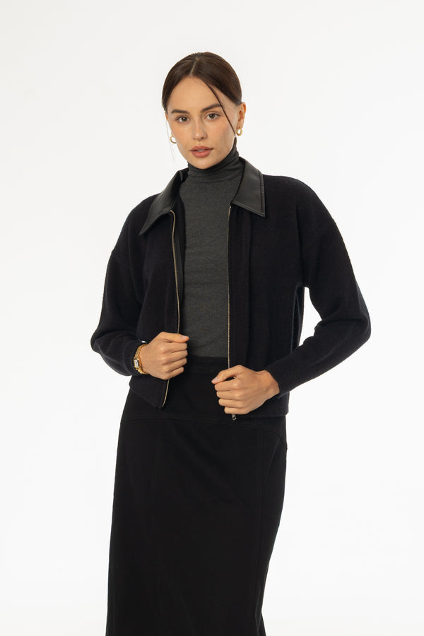 Black Contrast Collar Zipper Sweater