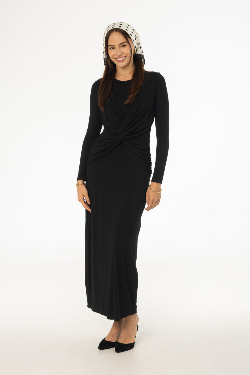 Black Knot Crossover Maxi Dress