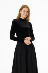 Black Ruffle Collar Velvet Top