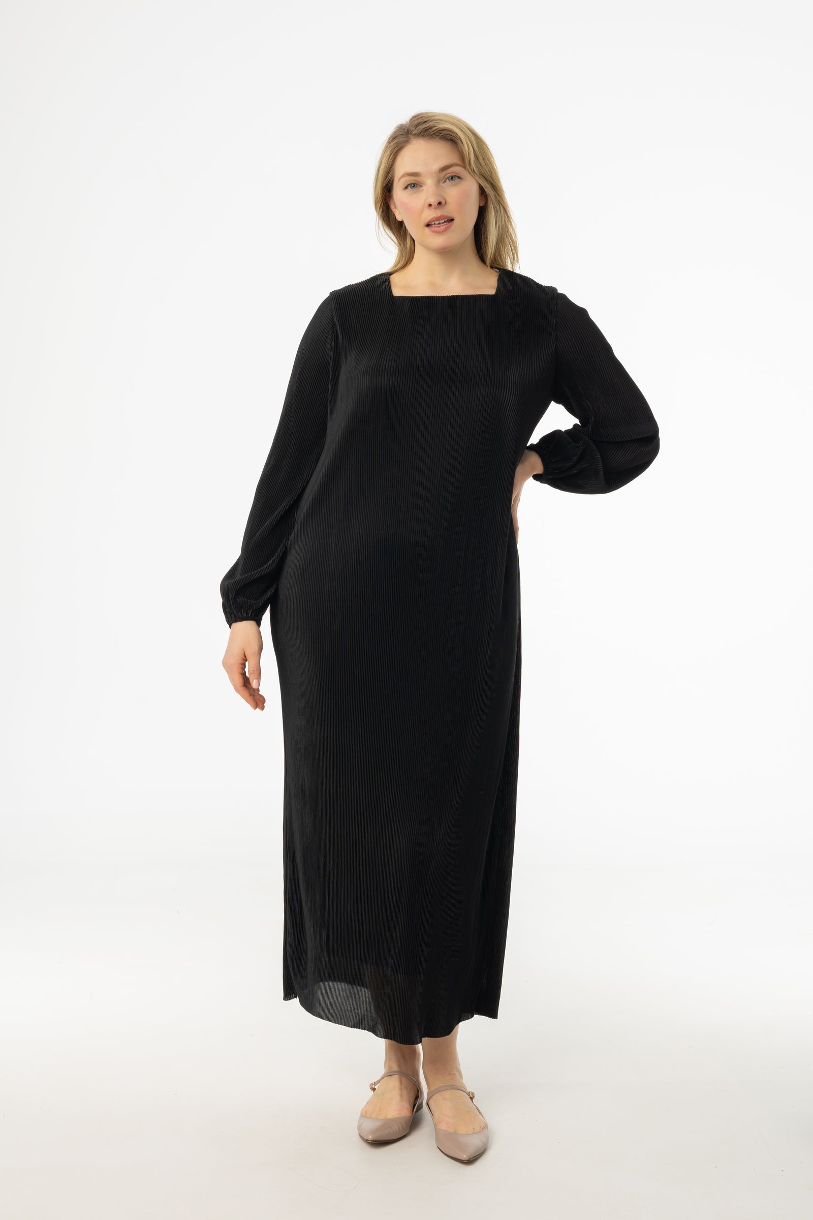 Black Square Neck Accordion Pleat Maxi Dress BLANK Black Square Neck Accordion Pleat Maxi Dress BLANK