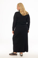 Black Stitched Knit Maxi Skirt
