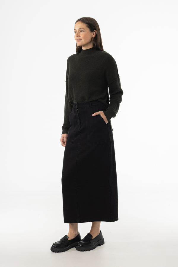 Black Exposed Pocket Denim Skirt