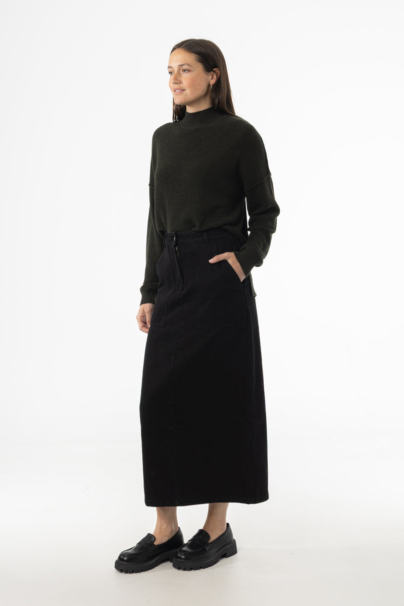 Black Exposed Pocket Denim Skirt