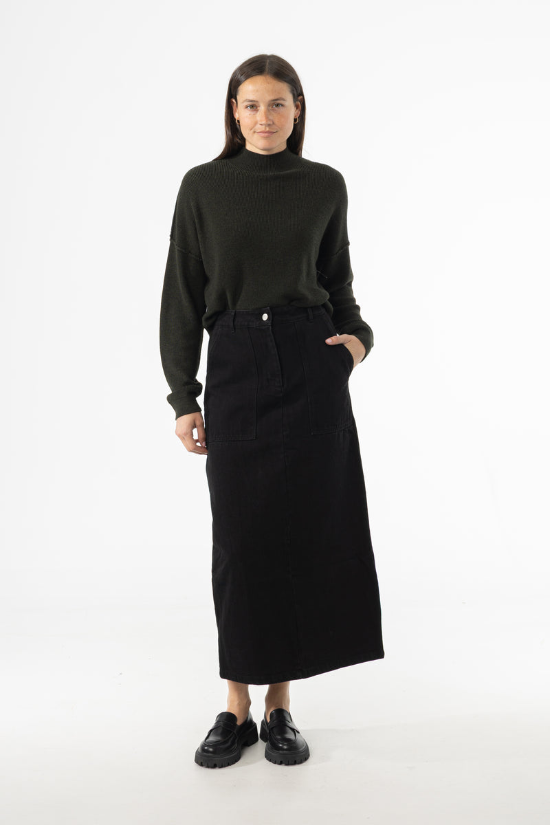 Black Exposed Pocket Denim Skirt