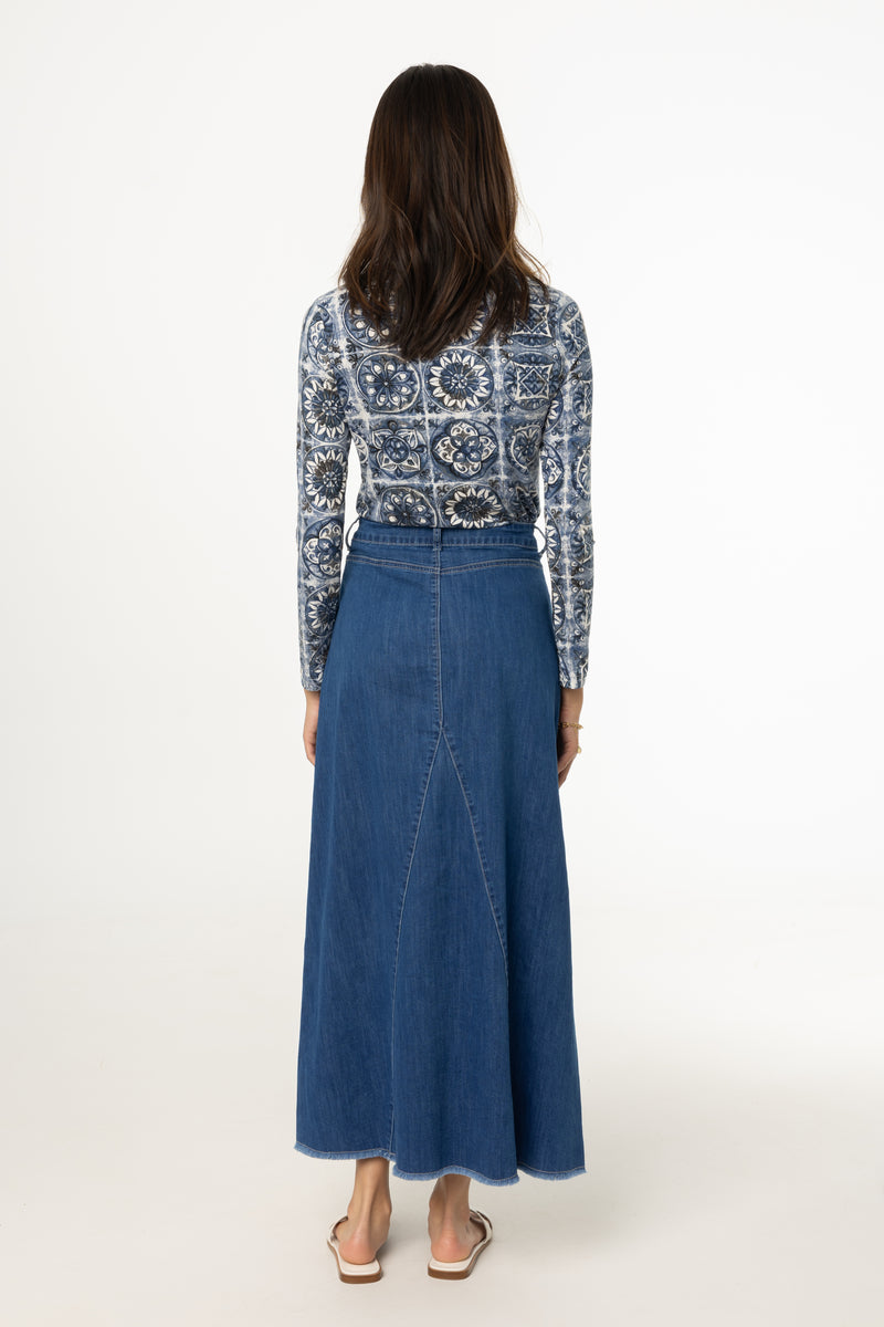 Dark Wash Frayed Edge Denim Skirt