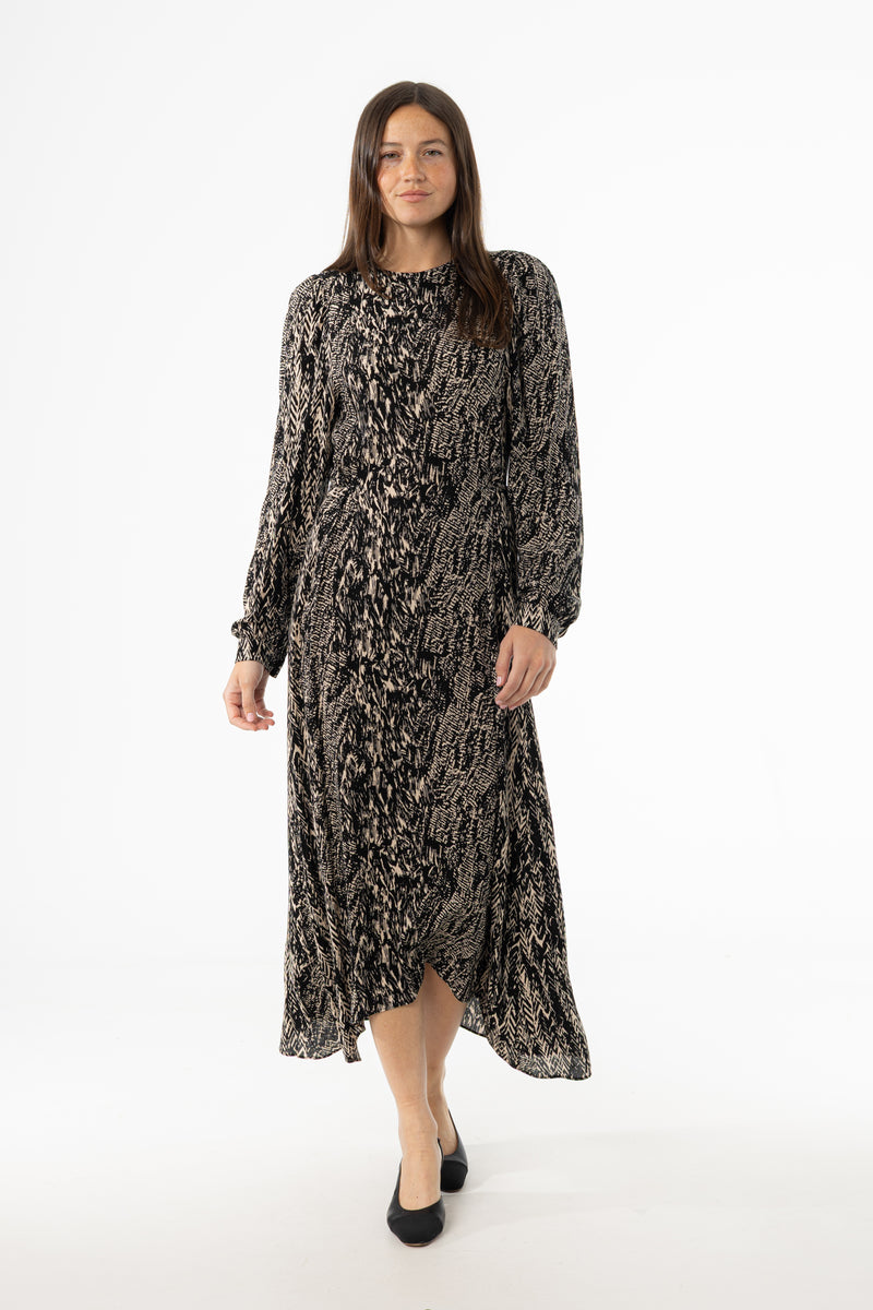 Black Multi Puff Shoulder Maxi Dress