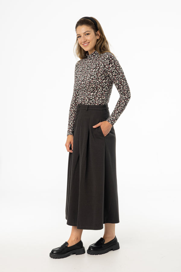 Grey Front Pleated Flared Skirt