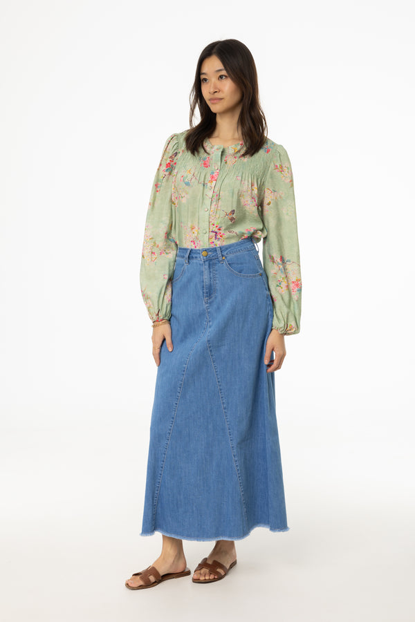 Light Wash Frayed Edge Denim Skirt
