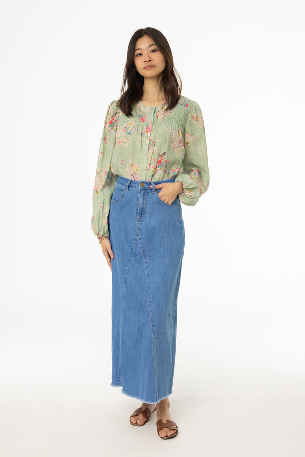Light Wash Frayed Edge Denim Skirt