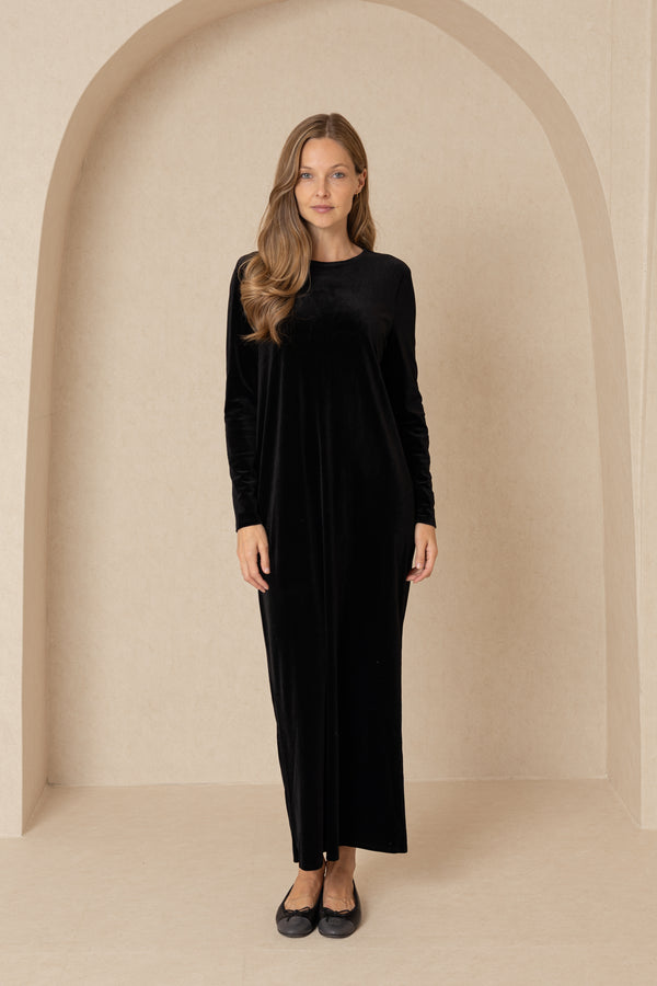 Black Velour Basic Maxi