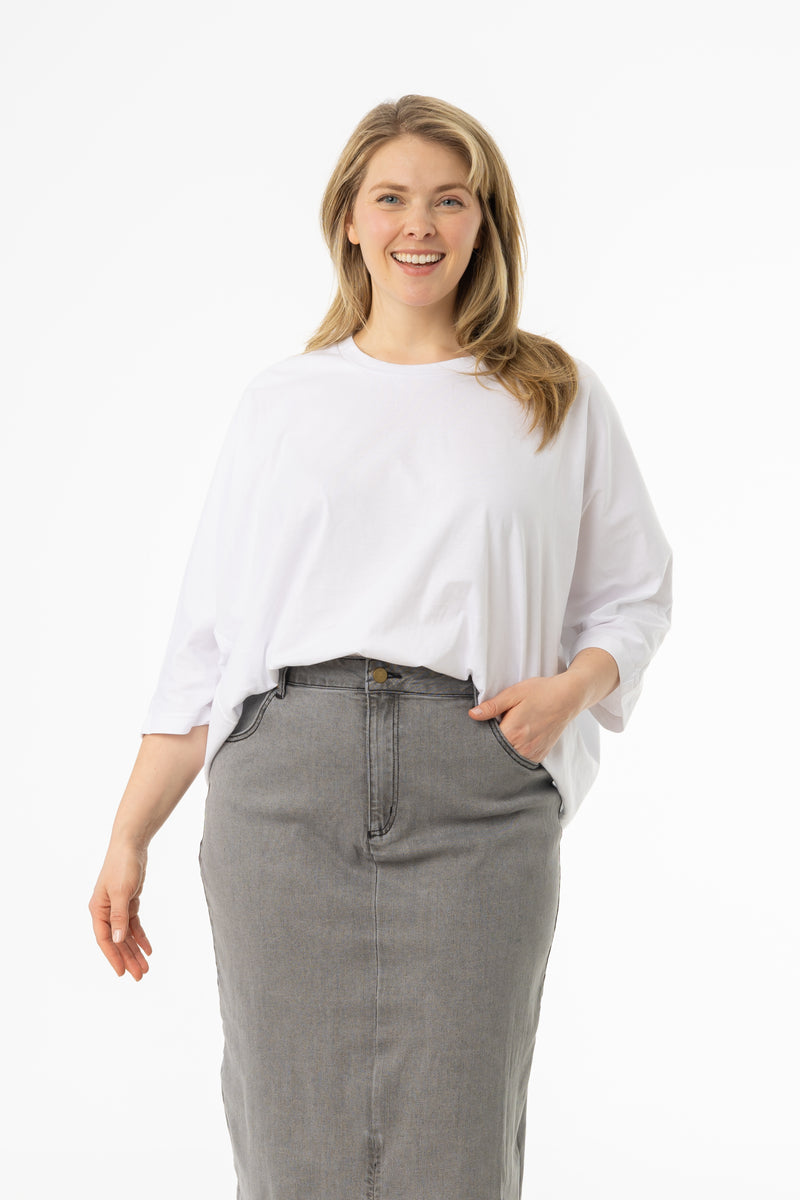 White Oversized Dolman 3/4 Sleeve T-Shirt